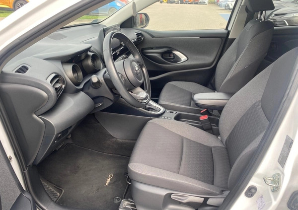 Toyota Yaris cena 84500 przebieg: 26353, rok produkcji 2021 z Kalisz małe 497